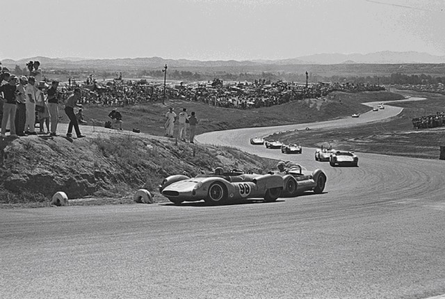 Dave MacDonald leads Penske, Holbert, Gurney, Rodriguez 1963 LA Times Grand Prix at Riverside